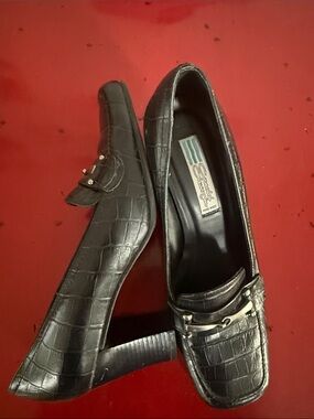 Arnold Churgin Black Croc-Embossed Loafers with Bit Detail